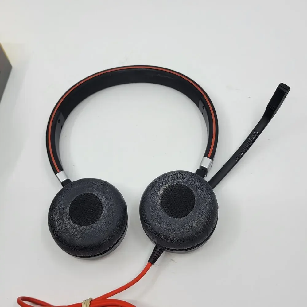 Jabra Evolve 40 Stereo Wired Headset HSC017 w/ ENC010 USB Controller with case